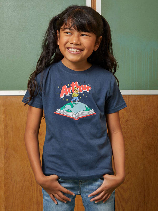 Arthur: Open Book Kids' T-Shirt