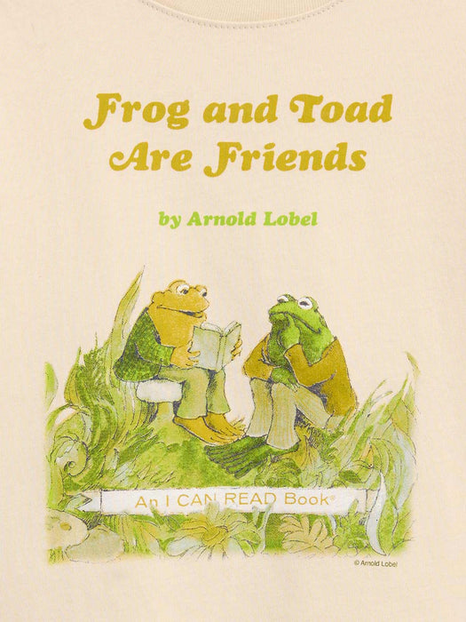 A children's book cover titled 'Frog and Toad Are Friends' by Arnold Lobel, featuring two illustrated frogs sitting together in grass on a cream background.